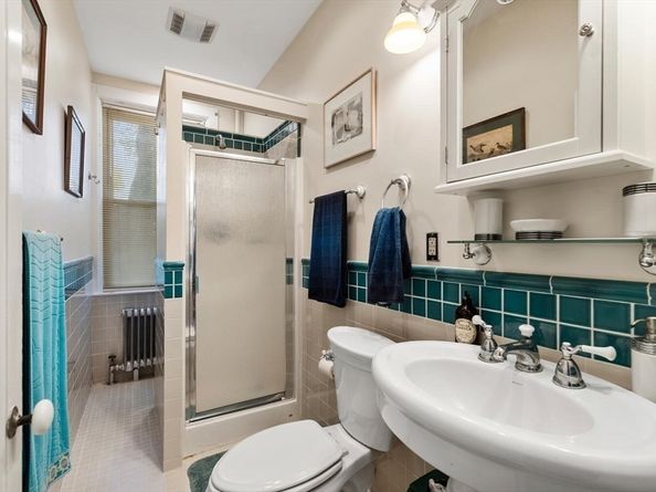 41 Dearborn St, Salem MA 01970