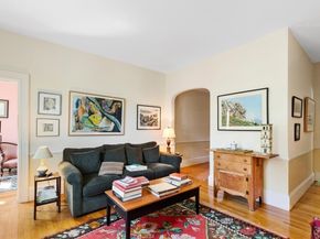 41 Dearborn St, Salem MA 01970