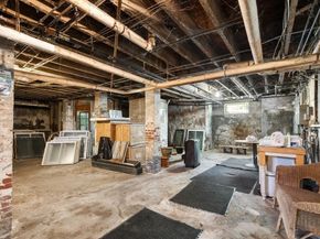41 Dearborn St, Salem MA 01970