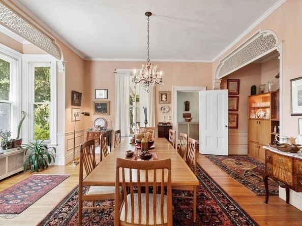 41 Dearborn St, Salem MA 01970
