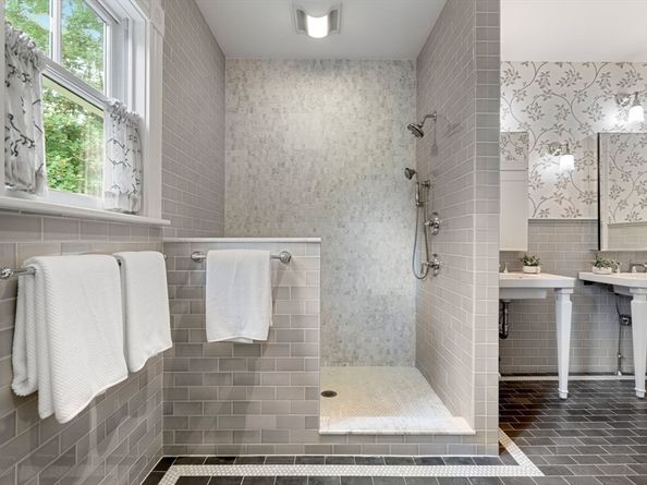 36 Allerton St, Brookline MA 02445