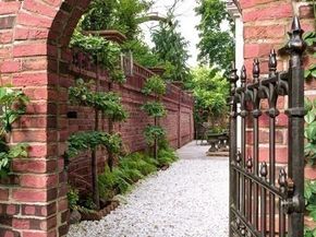 36 Allerton St, Brookline MA 02445