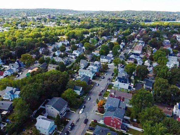 166 Arlington St, Medford MA 02155