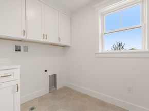 172 Westminster Ave 1, Watertown MA 02472