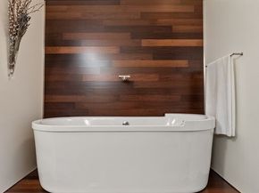 42 Chauncy 8A, Boston MA 02111