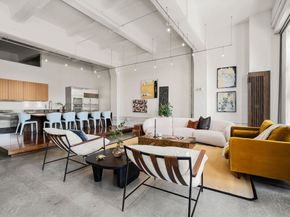 42 Chauncy 8A, Boston MA 02111