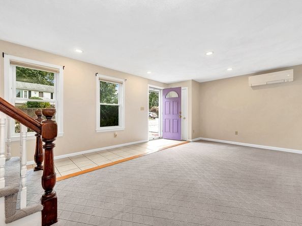 18 Cherry St, Gloucester MA 01930