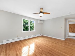 18 Cherry St, Gloucester MA 01930