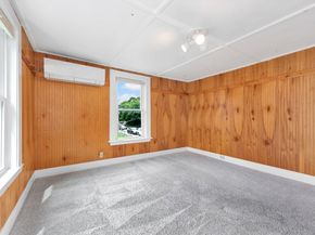 18 Cherry St, Gloucester MA 01930