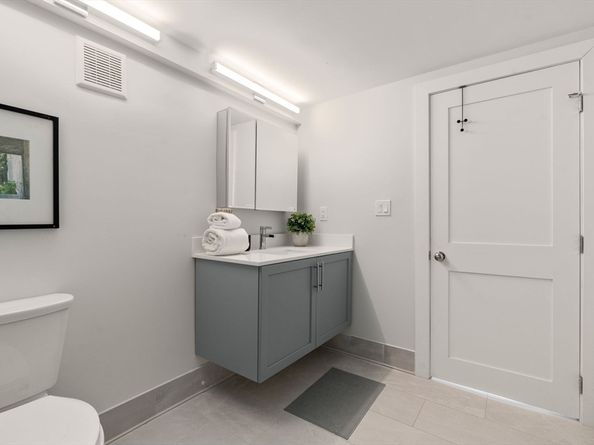 50 Hichborn St 101, Boston MA 02135