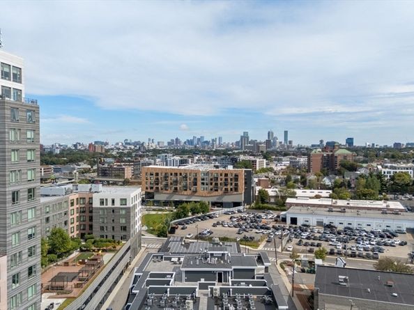 50 Hichborn St 101, Boston MA 02135