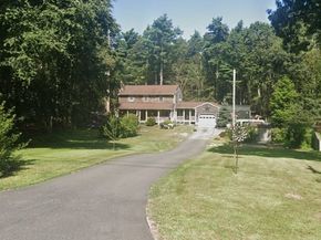 21 Bennett Rd, Rochester MA 02770