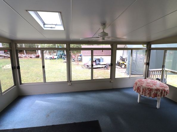 21 Bennett Rd, Rochester MA 02770