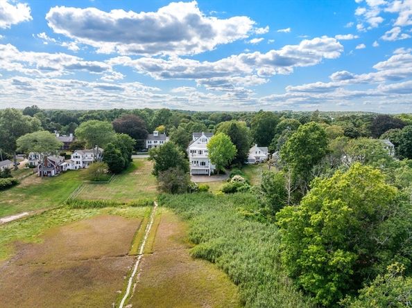 535 Washington Street, Duxbury MA 02332