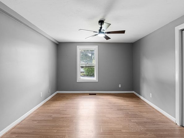 83 W Grove St, Middleboro MA 02346