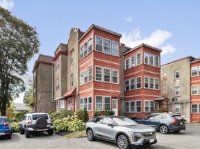 569 Franklin St 3, Melrose MA 02176