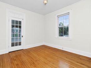 569 Franklin St 3, Melrose MA 02176