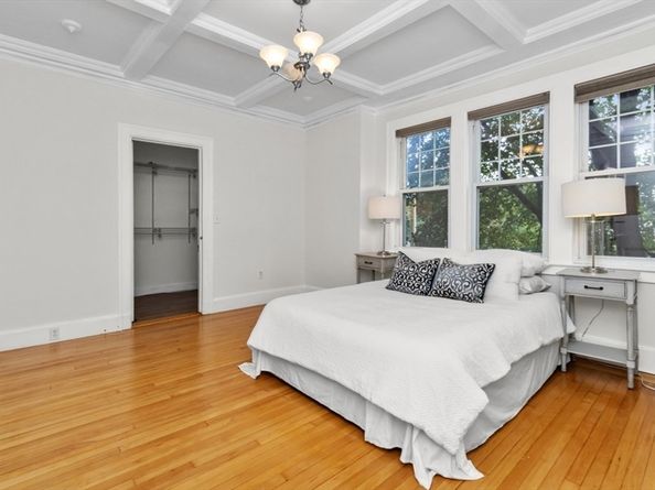 569 Franklin St 3, Melrose MA 02176