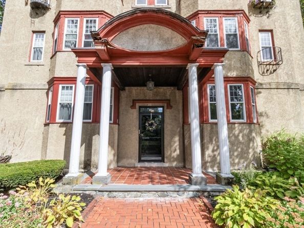 569 Franklin St 3, Melrose MA 02176