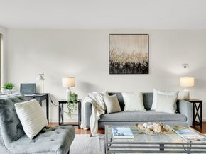 183 Oak Street 205C, Newton MA 02464