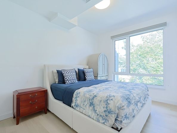 368 Pleasant St 204, Malden MA 02148