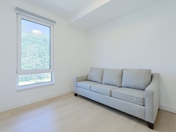 368 Pleasant St 204, Malden MA 02148