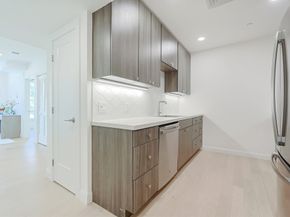 368 Pleasant St 204, Malden MA 02148