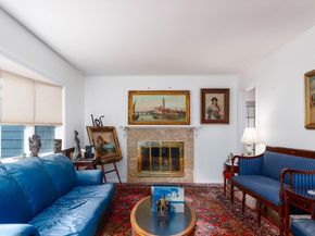 9 Birchwood Dr, Holden MA 01520