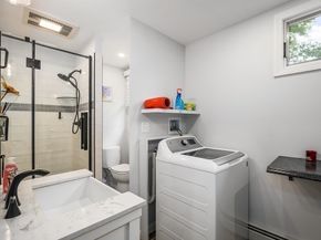 60 Lakemans Ln, Ipswich MA 01938