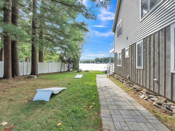 43 Mountain Brook Rd, Sturbridge MA 01566