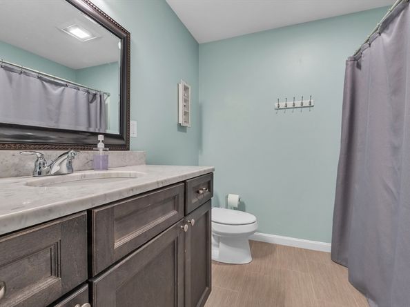 43 Mountain Brook Rd, Sturbridge MA 01566