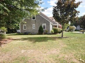 10 Birch Bottom Circle, Rockland MA 02370