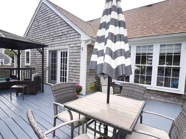 10 Birch Bottom Circle, Rockland MA 02370