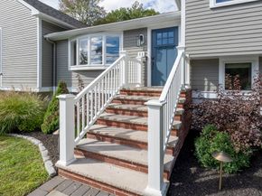 11 Crowley Rd, Burlington MA 01803