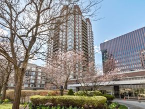 8 Museum Way 1201, Cambridge MA 02141