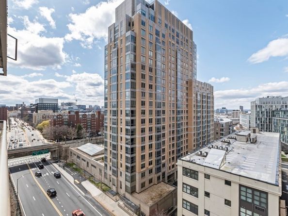 8 Museum Way 1201, Cambridge MA 02141