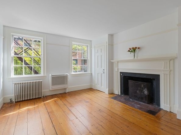 24 Fayette St, Boston MA 02116