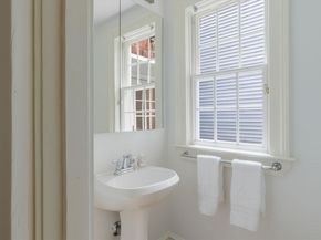 24 Fayette St, Boston MA 02116