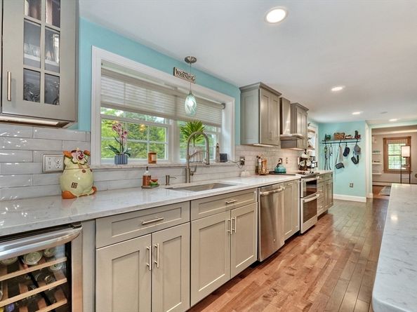 487 Main, Marshfield MA 02050