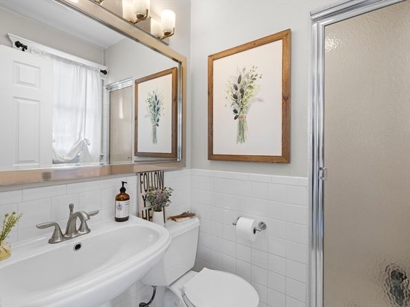 494-496 E 4th St 2, Boston MA 02127