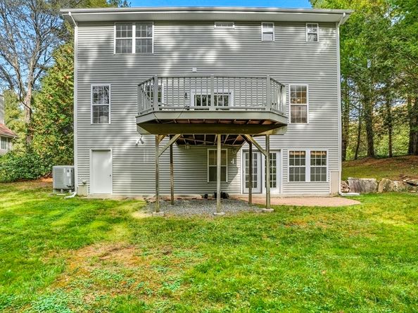 3 Candlewood Lane, Southborough MA 01772