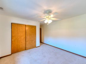 340 Sunderland Rd 23, Worcester MA 01604