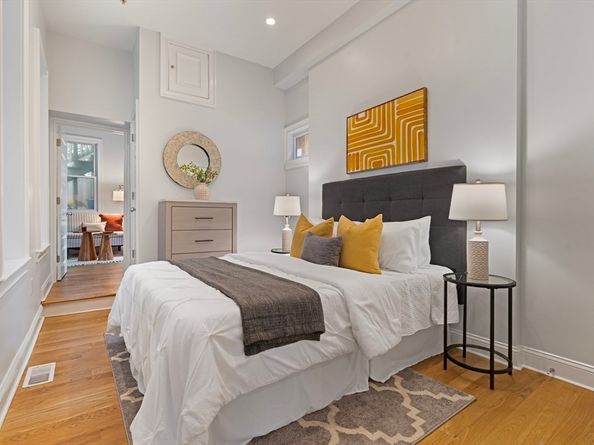 385 Meridian St 1, Boston MA 02128