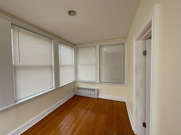 22 Walnut Place 1, Newton MA 02460