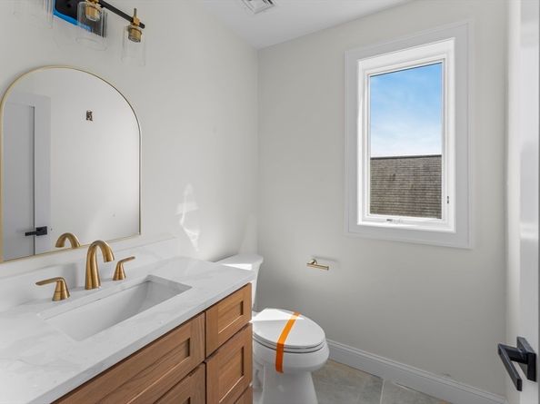 595 Broadway 202, Somerville MA 02145