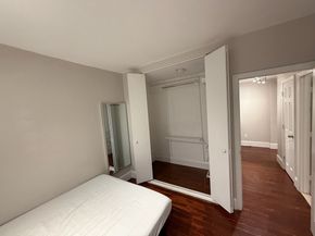 390 Riverway 6, Boston MA 02115