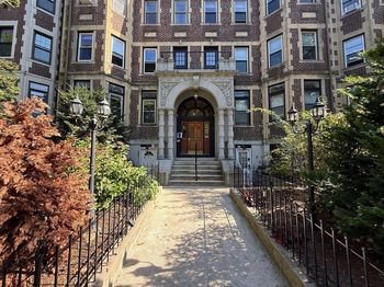 390 Riverway