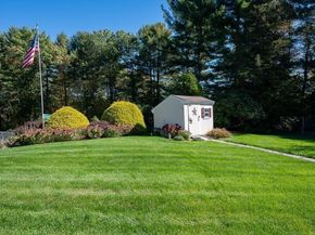 62 Larned Rd, Oxford MA 01540