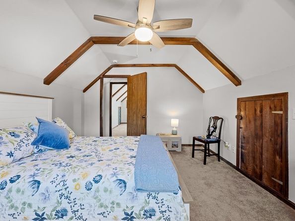 62 Larned Rd, Oxford MA 01540