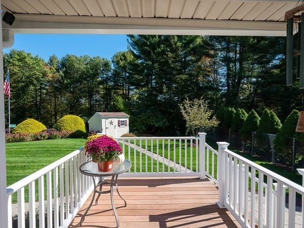 62 Larned Rd, Oxford MA 01540